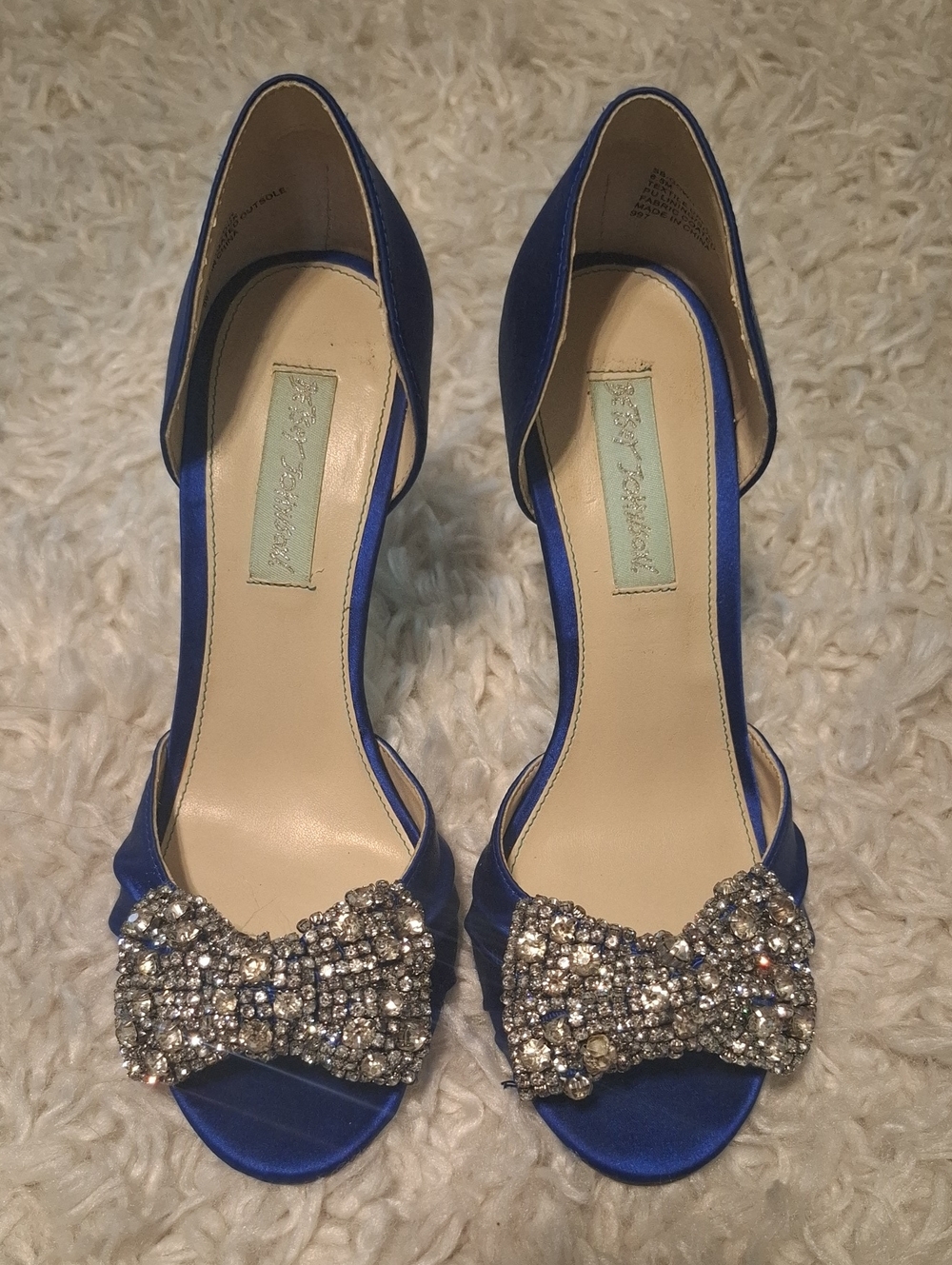 Blue by Betsey Johnson Gown Royal Blue Satin Rhinestone Bow Wedding Heels Size 6